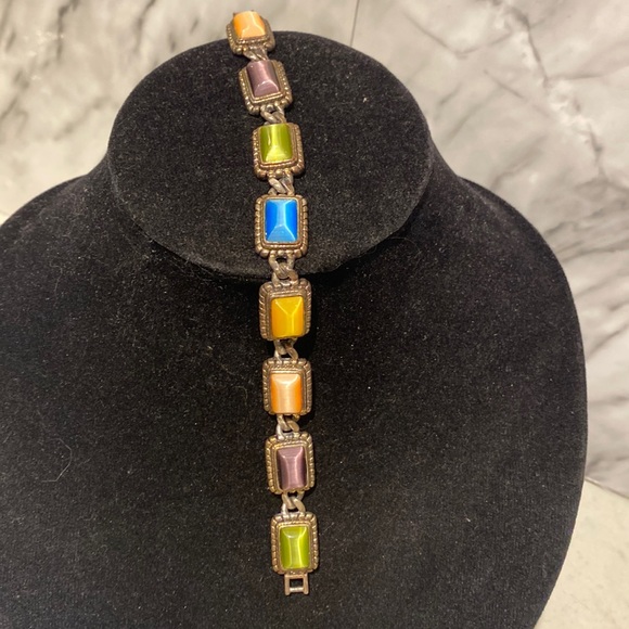 Multicolor cat eyes Stone Bracelet - Picture 3 of 7